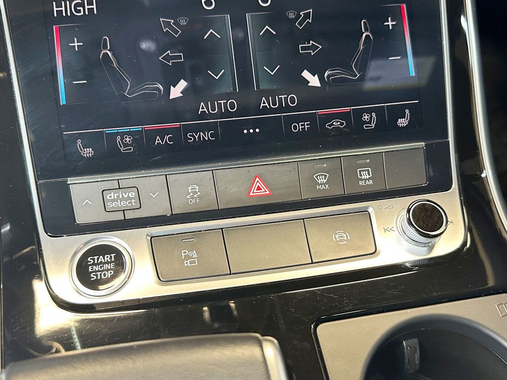 2021 Audi Q7 Premium Plus 55 TFSI quattro - 23085885 - 31
