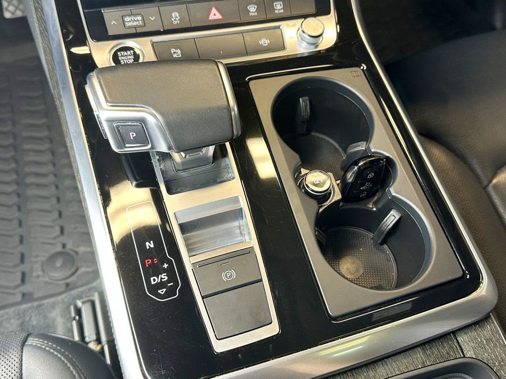 2021 Audi Q7 Premium Plus 55 TFSI quattro - 23085885 - 32
