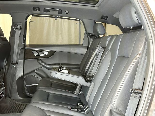 2021 Audi Q7 Premium Plus 55 TFSI quattro - 23085885 - 39