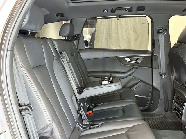 2021 Audi Q7 Premium Plus 55 TFSI quattro - 23085885 - 40