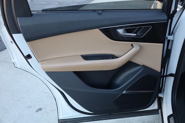 2021 Audi Q7 Premium Plus 55 TFSI quattro - 22949438 - 17