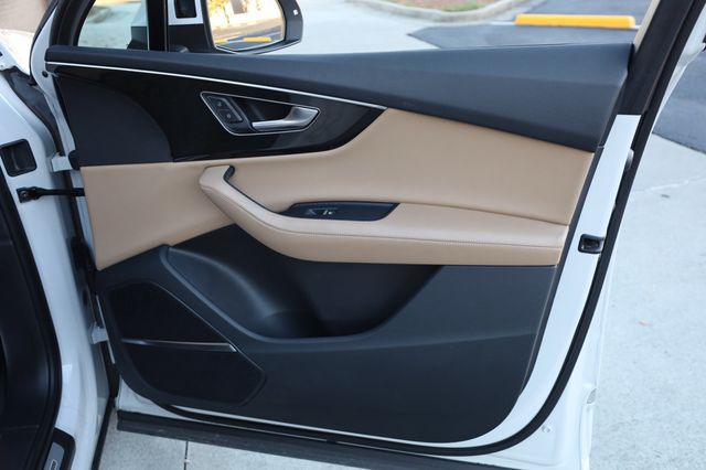 2021 Audi Q7 Premium Plus 55 TFSI quattro - 22949438 - 24