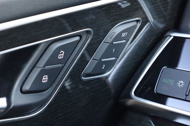 2021 Audi Q7 Premium Plus 55 TFSI quattro - 22949438 - 33