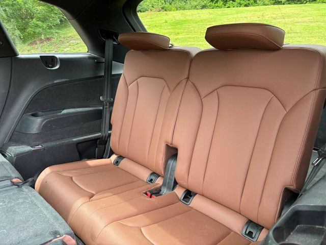 2021 Audi Q7 Premium Plus 55 TFSI quattro - 23021192 - 22