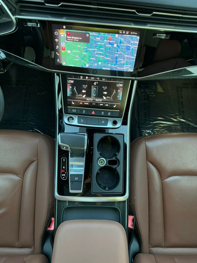 2021 Audi Q7 Premium Plus 55 TFSI quattro - 22903212 - 24