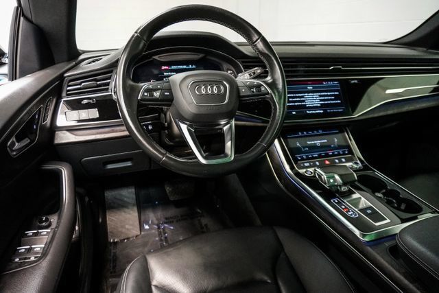 2021 Audi Q8  - 23061132 - 12