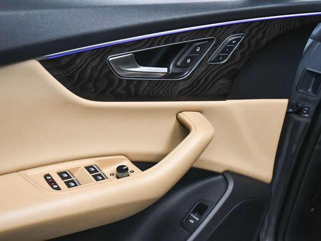 2021 Audi Q8 55 Premium Plus - 22913117 - 9