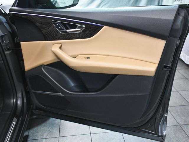 2021 Audi Q8 55 Premium Plus - 22913117 - 21