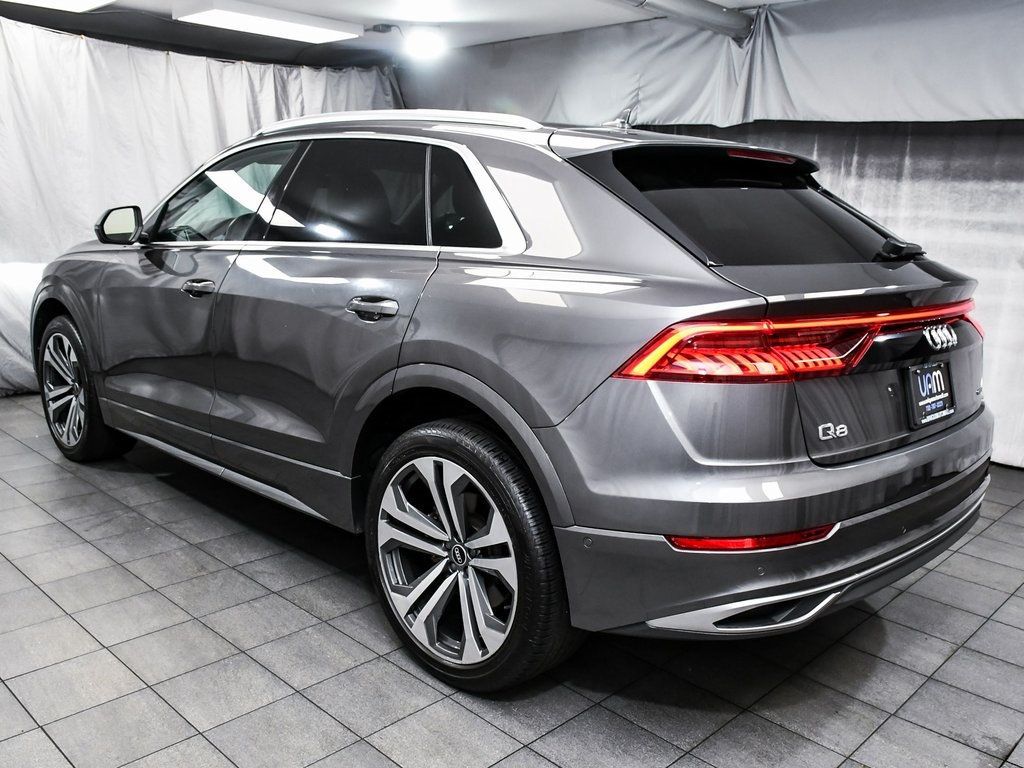 2021 Audi Q8 55 Premium Plus photo 2