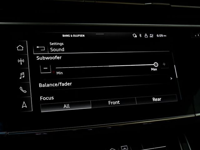 2021 Audi Q8 55 Premium Plus - 22913117 - 41