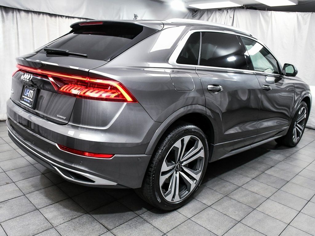 2021 Audi Q8 55 Premium Plus photo 4