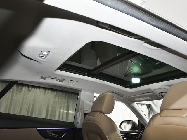 2021 Audi Q8 55 Premium Plus - 22913117 - 71