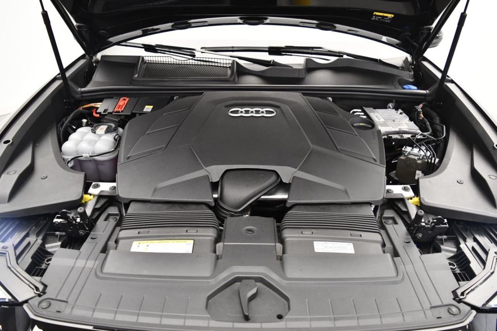 2021 Audi Q8 Premium 55 TFSI quattro - 21156750 - 9