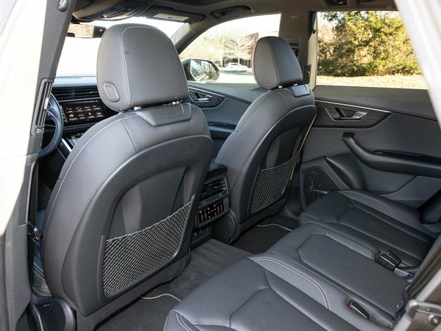 2021 Audi Q8 Premium Plus 55 TFSI, Executive Pack, S-Line+, Towing Pack - 22970712 - 51