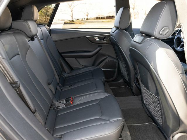 2021 Audi Q8 Premium Plus 55 TFSI, Executive Pack, S-Line+, Towing Pack - 22970712 - 64