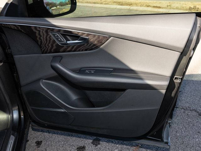 2021 Audi Q8 Premium Plus 55 TFSI, Executive Pack, S-Line+, Towing Pack - 22970712 - 65