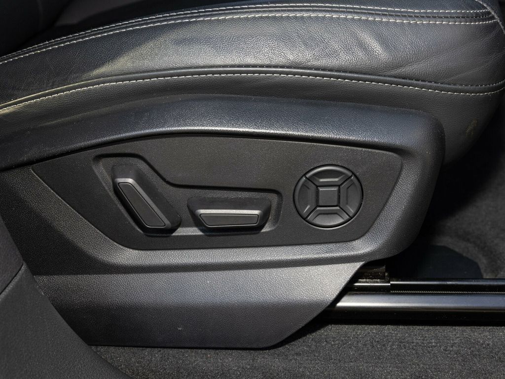 2021 Audi Q8 Premium Plus 55 TFSI, Executive Pack, S-Line+, Towing Pack - 22970712 - 70