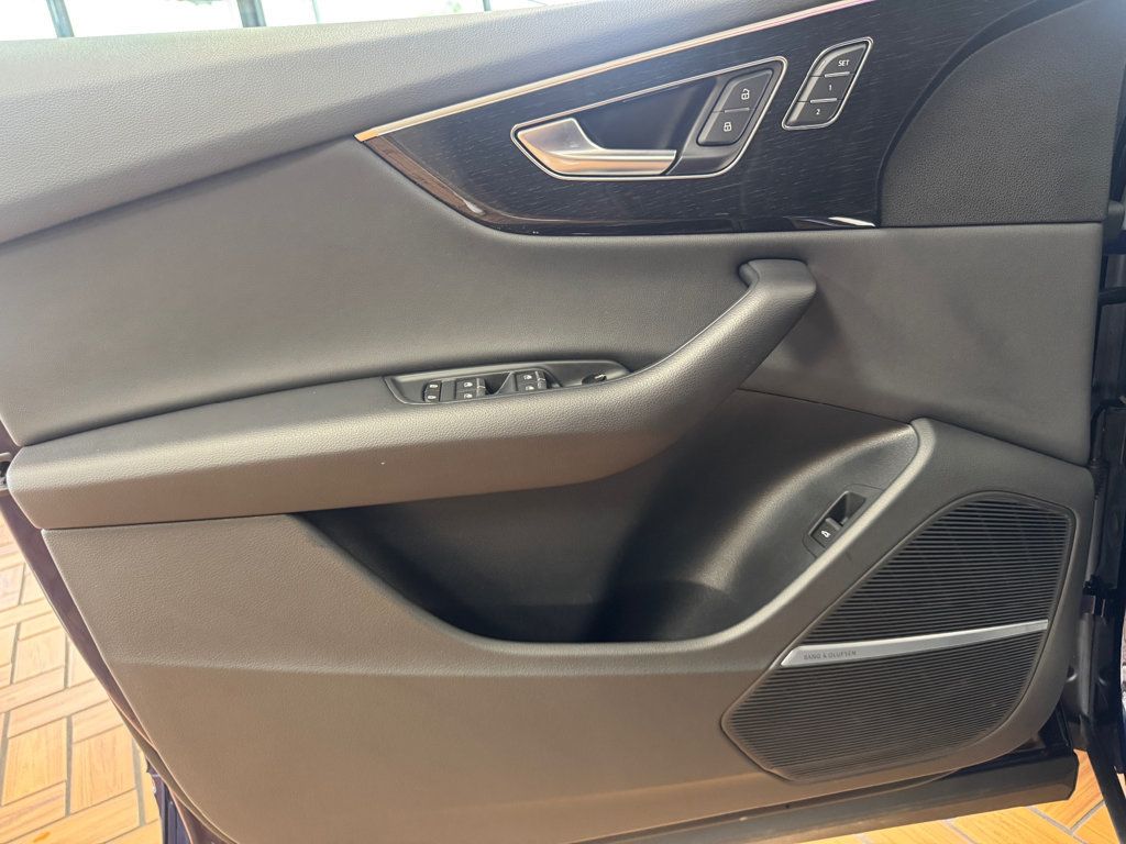 2021 Audi Q8 Premium Plus 55 TFSI quattro - 23079958 - 15