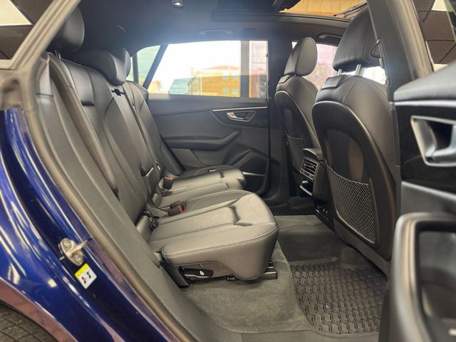 2021 Audi Q8 Premium Plus 55 TFSI quattro - 23079958 - 17