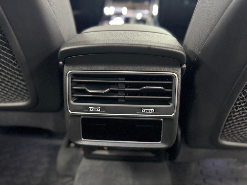 2021 Audi Q8 Premium Plus 55 TFSI quattro - 23079958 - 20