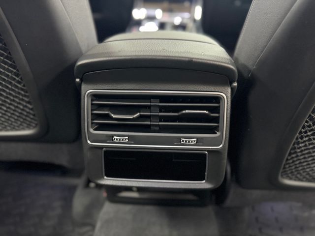 2021 Audi Q8 Premium Plus 55 TFSI quattro - 23079958 - 20