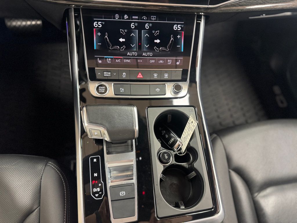 2021 Audi Q8 Premium Plus 55 TFSI quattro - 23079958 - 25