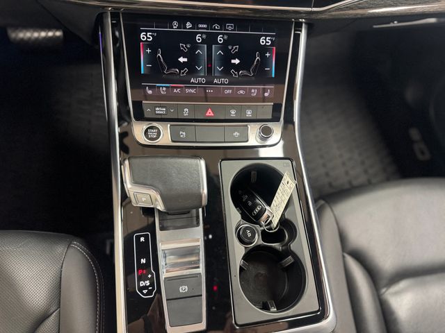 2021 Audi Q8 Premium Plus 55 TFSI quattro - 23079958 - 25
