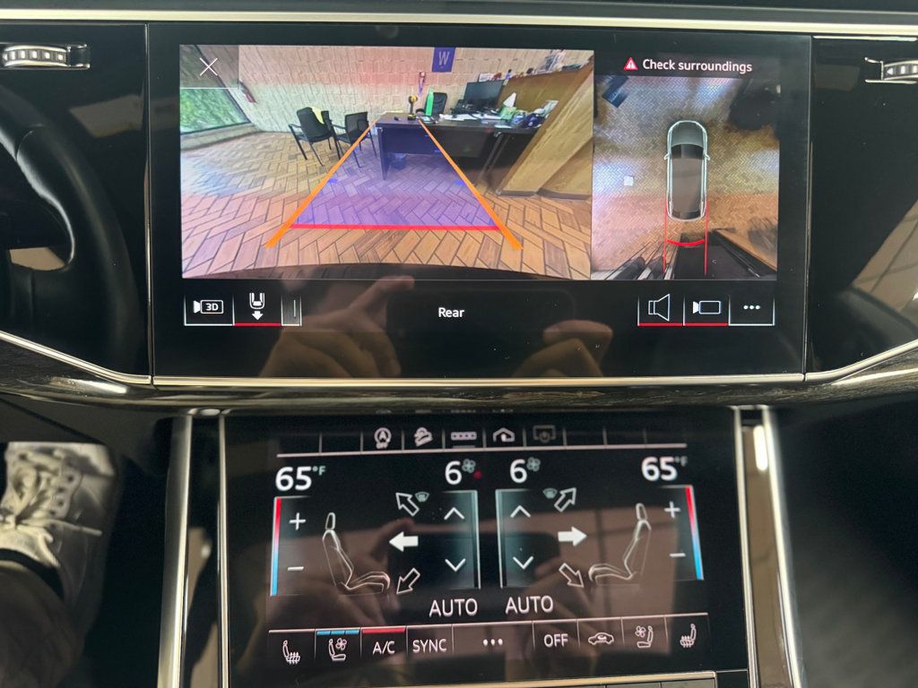 2021 Audi Q8 Premium Plus 55 TFSI quattro - 23079958 - 28