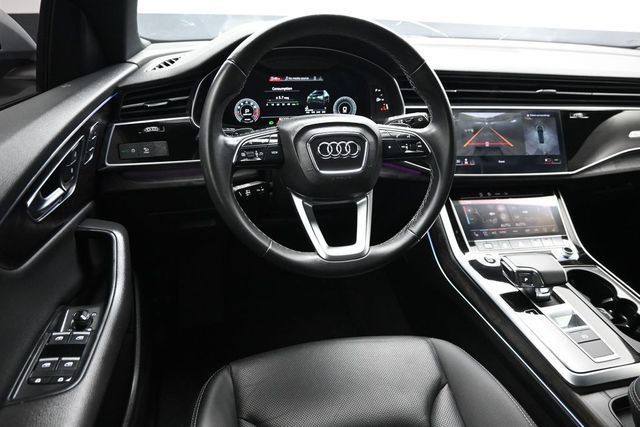 2021 Audi Q8 Premium Plus 55 TFSI quattro - 23056490 - 11