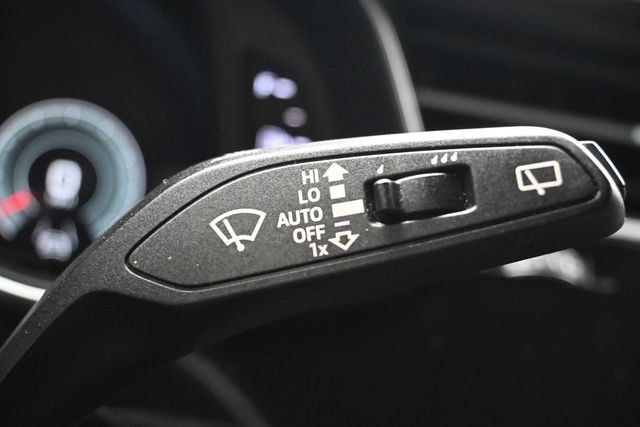 2021 Audi Q8 Premium Plus 55 TFSI quattro - 23056490 - 20