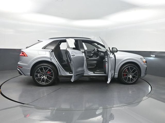2021 Audi Q8 Premium Plus 55 TFSI quattro - 23056490 - 31