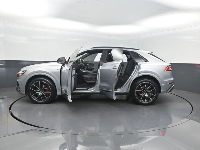 2021 Audi Q8 Premium Plus 55 TFSI quattro - 23056490 - 33