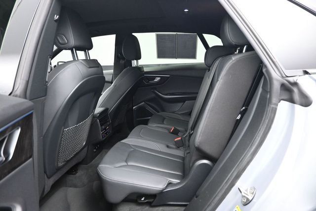 2021 Audi Q8 Premium Plus 55 TFSI quattro - 23056490 - 8