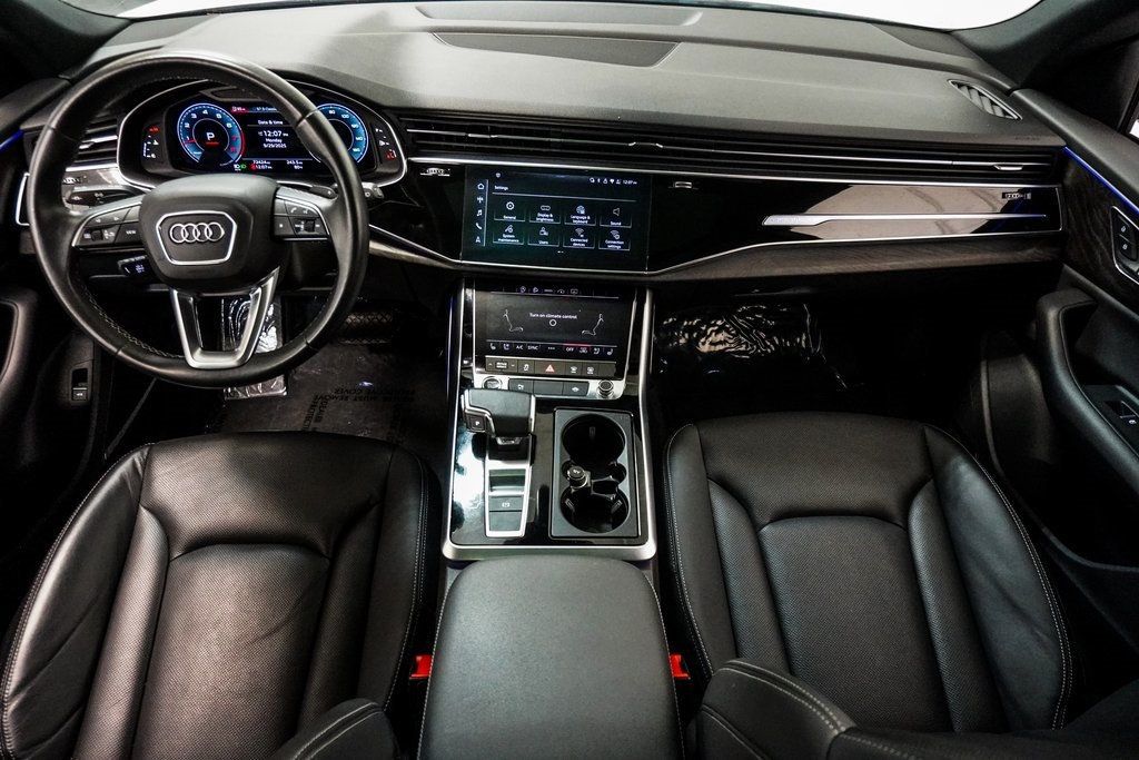 2021 Audi Q8 55 Premium Plus photo 25
