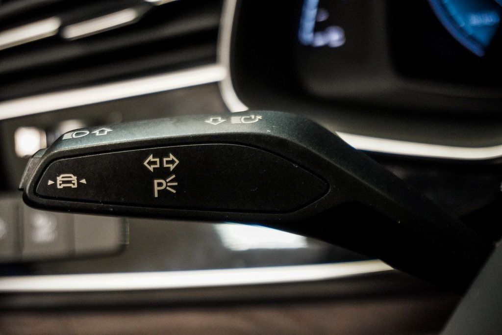 2021 Audi Q8 55 Premium Plus photo 33