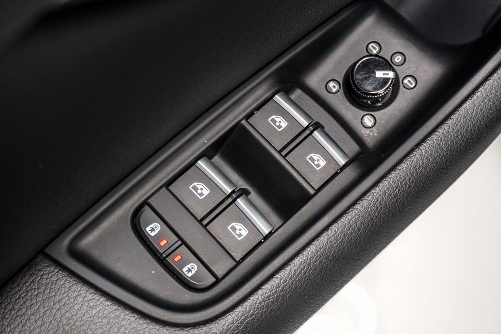 2021 Audi Q8 55 Premium Plus photo 34