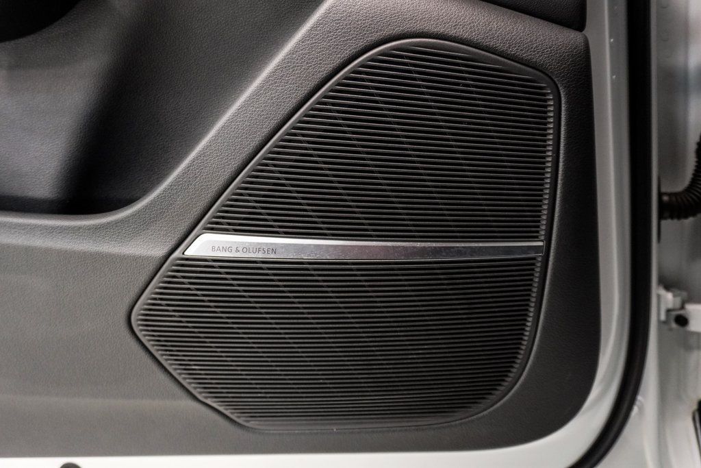 2021 Audi Q8 55 Premium Plus photo 36