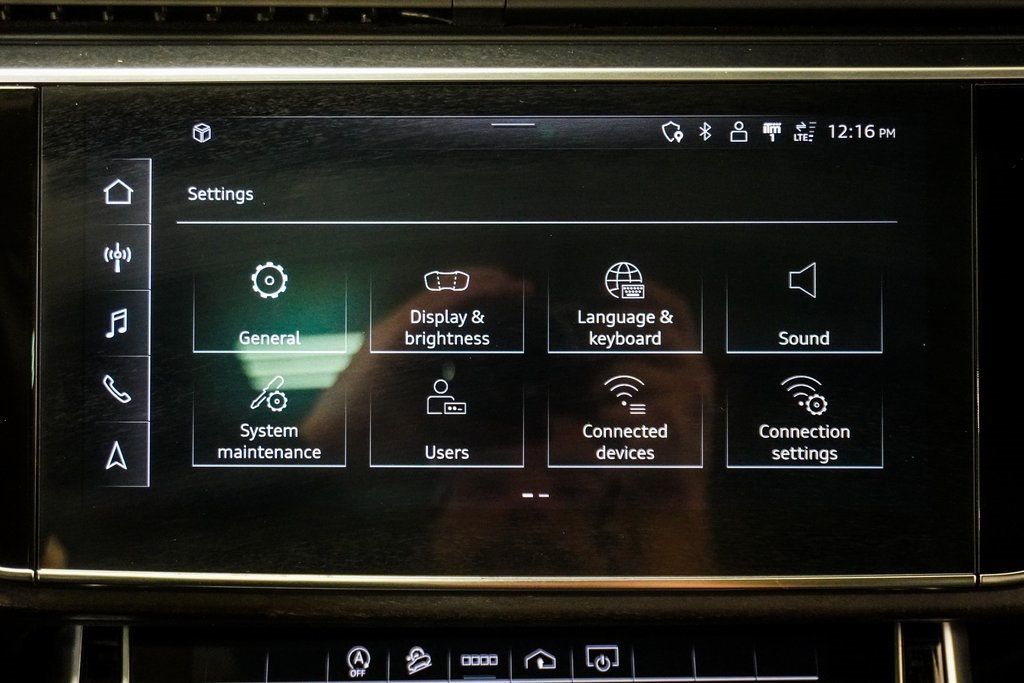 2021 Audi Q8 55 Premium Plus photo 38