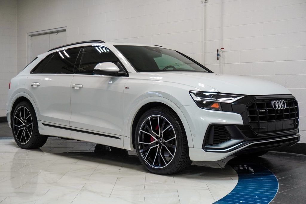 2021 Audi Q8 55 Premium Plus photo 4