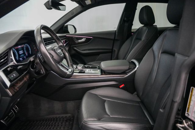 2021 Audi Q8 Premium Plus 55 TFSI quattro - 23045445 - 17