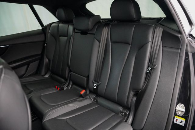 2021 Audi Q8 Premium Plus 55 TFSI quattro - 23045445 - 24