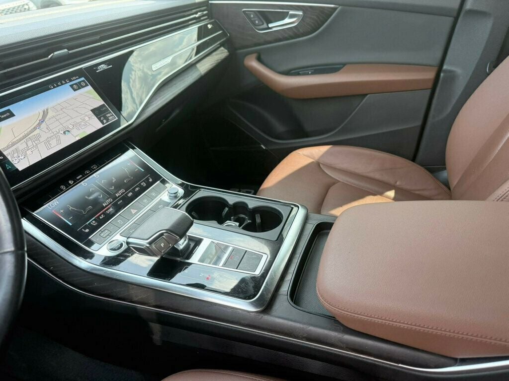 2021 Audi Q8 Premium Plus 55 photo 25