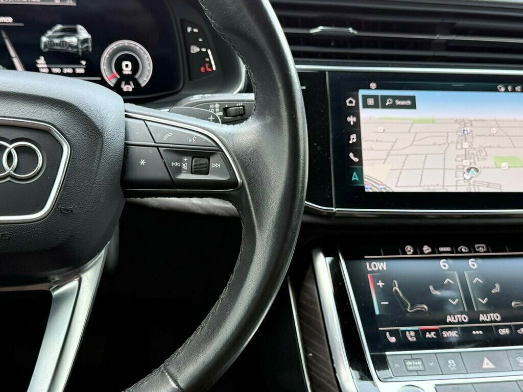 2021 Audi Q8 Premium Plus 55 photo 27