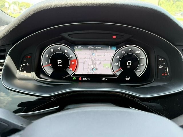 2021 Audi Q8 Premium Plus 55 TFSI quattro - 22896687 - 30