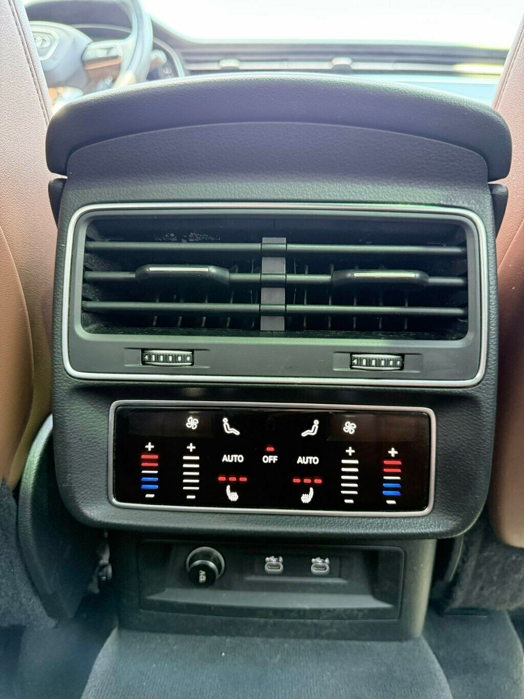 2021 Audi Q8 Premium Plus 55 photo 41