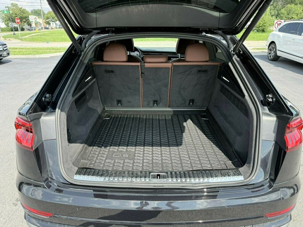 2021 Audi Q8 Premium Plus 55 photo 43