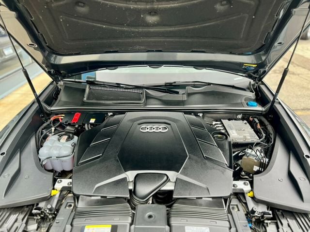 2021 Audi Q8 Prestige 55 TFSI quattro - 22901568 - 12