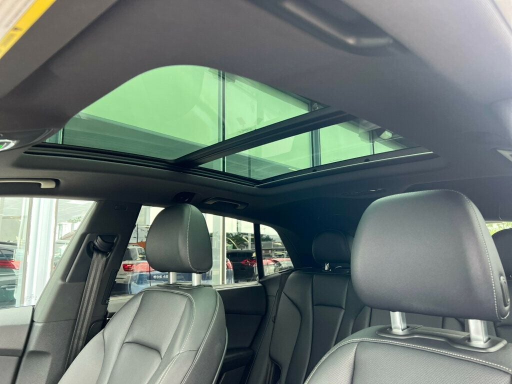 2021 Audi Q8 Prestige 55 TFSI quattro - 22901568 - 29