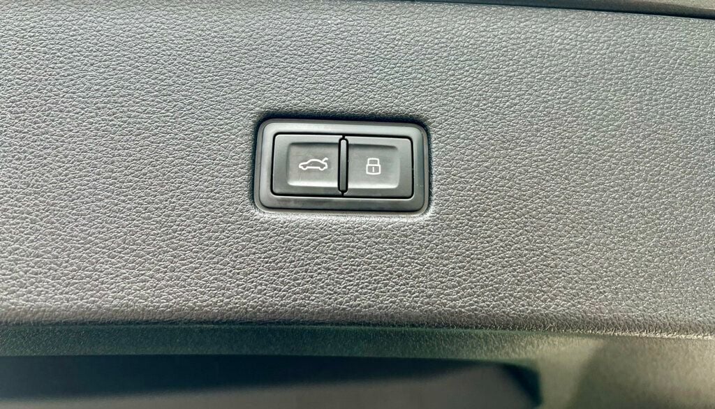 2021 Audi Q8 Prestige 55 TFSI quattro - 22901568 - 7