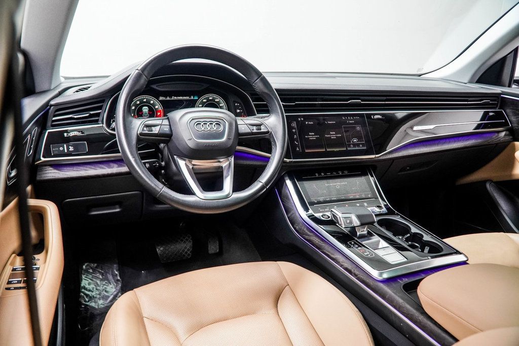 2021 Audi Q8 Prestige 55 photo 3